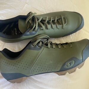 Giro Forest Green Men's Athletic Cycling Shoes